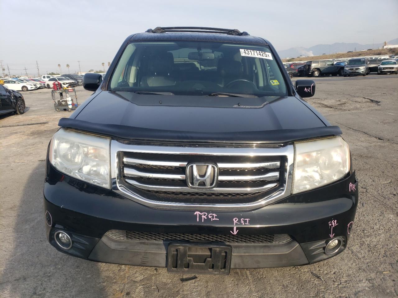 2014 Honda Pilot - Image 5