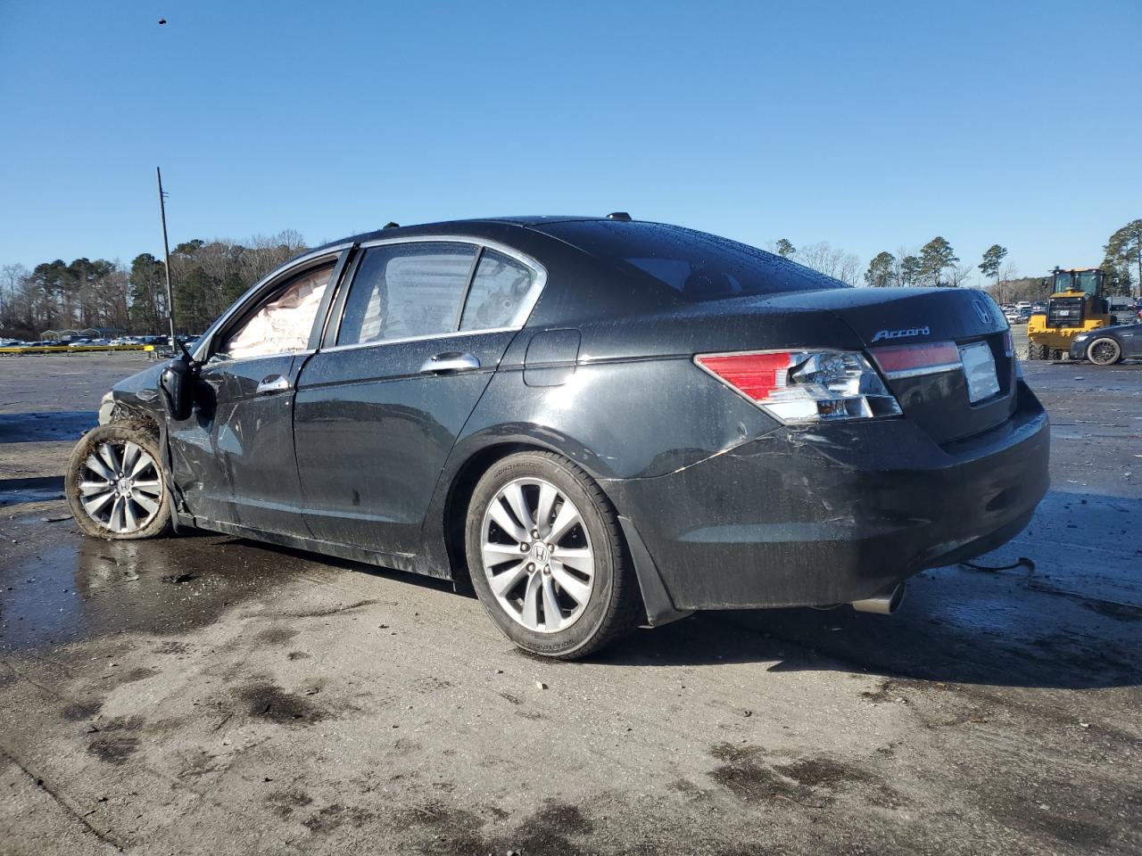 2011 Honda Accord - Image 2