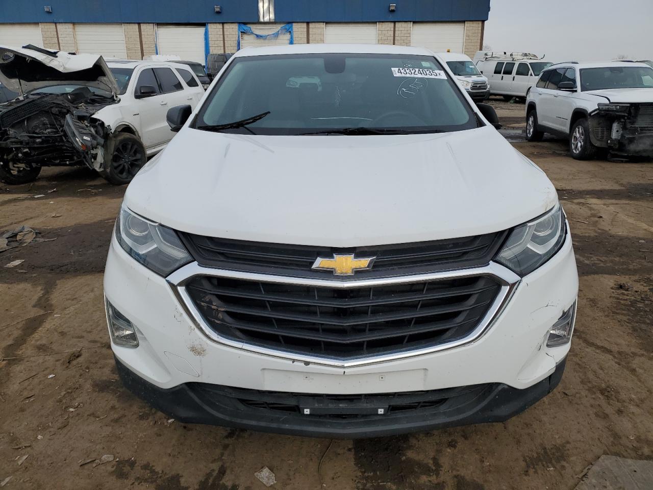 2019 Chevrolet Equinox - Image 5