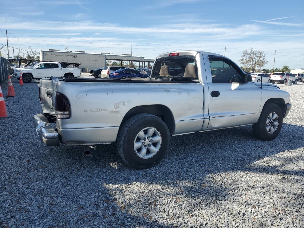 2003 Dodge Dakota - Image 3