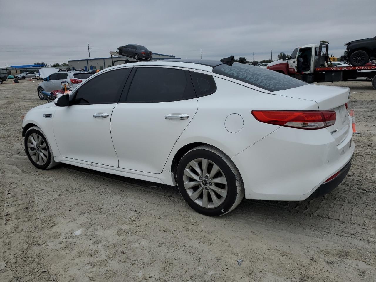 2018 Kia Optima - Image 2
