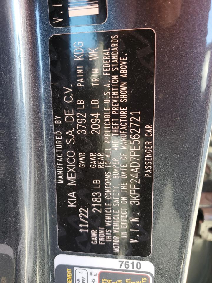 2023 Kia Forte - Image 12