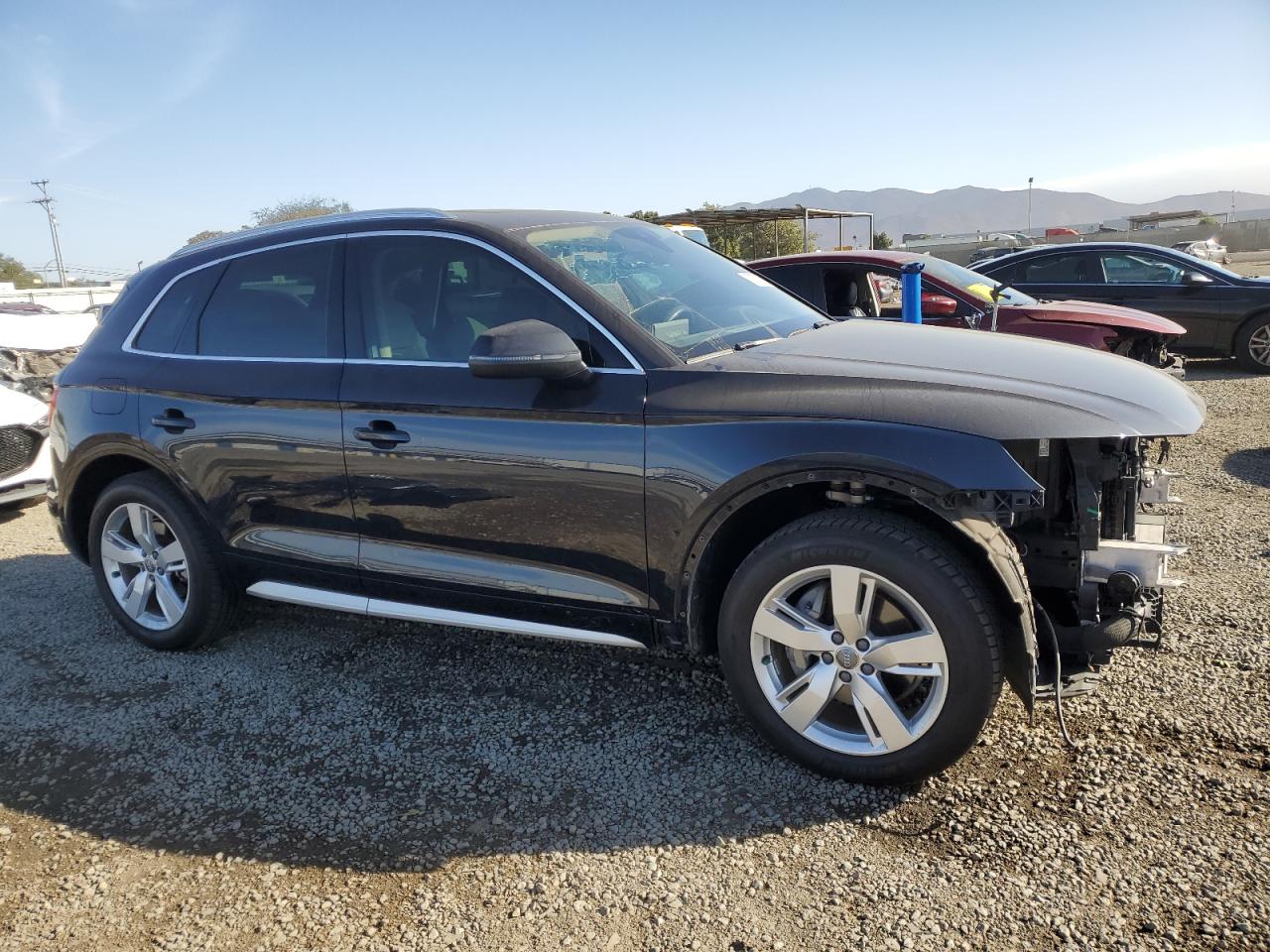 VIN WA1BNAFY1J2198231 2018 AUDI Q5 no.4