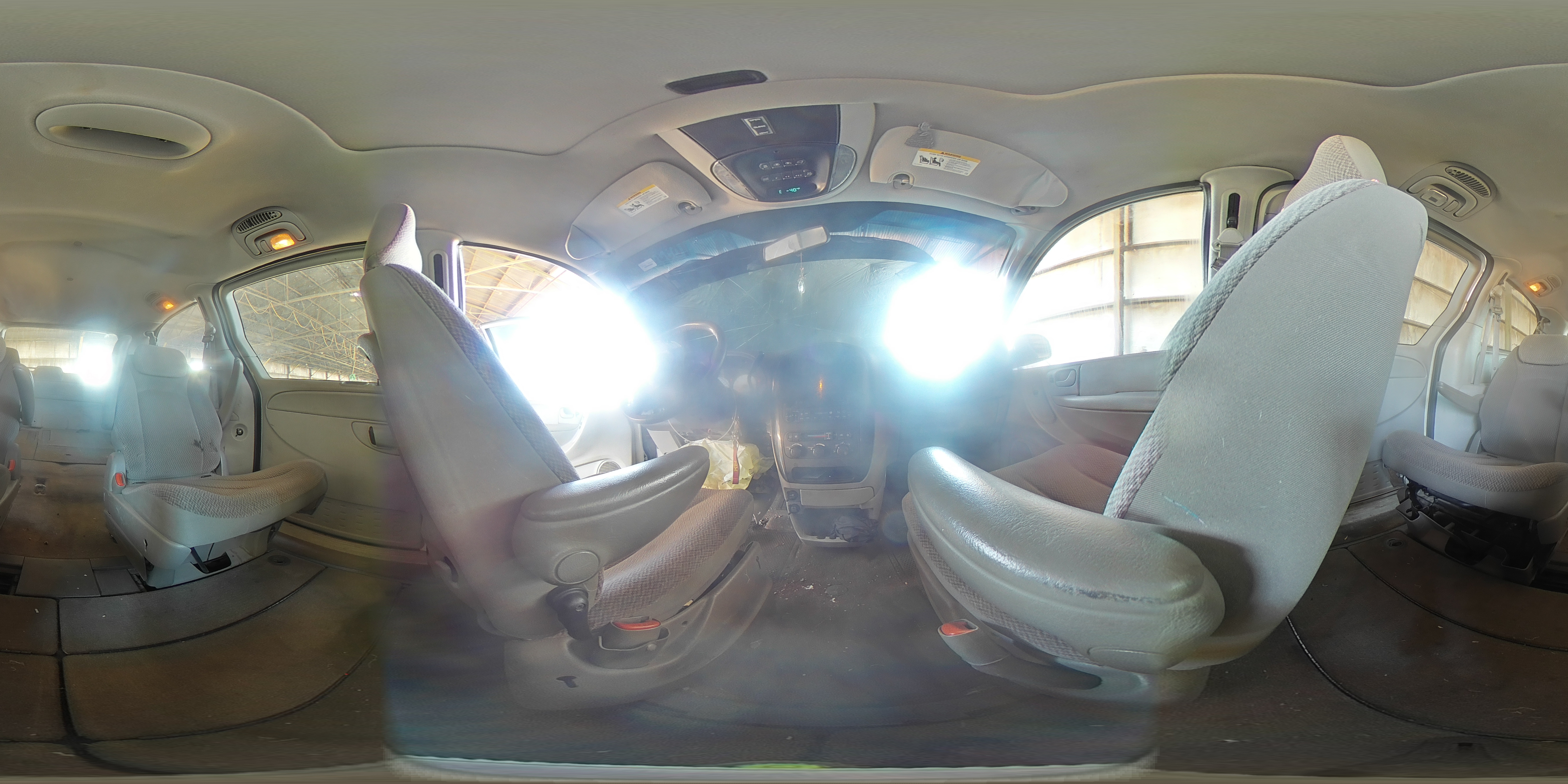 2007 Dodge Caravan - Image 14