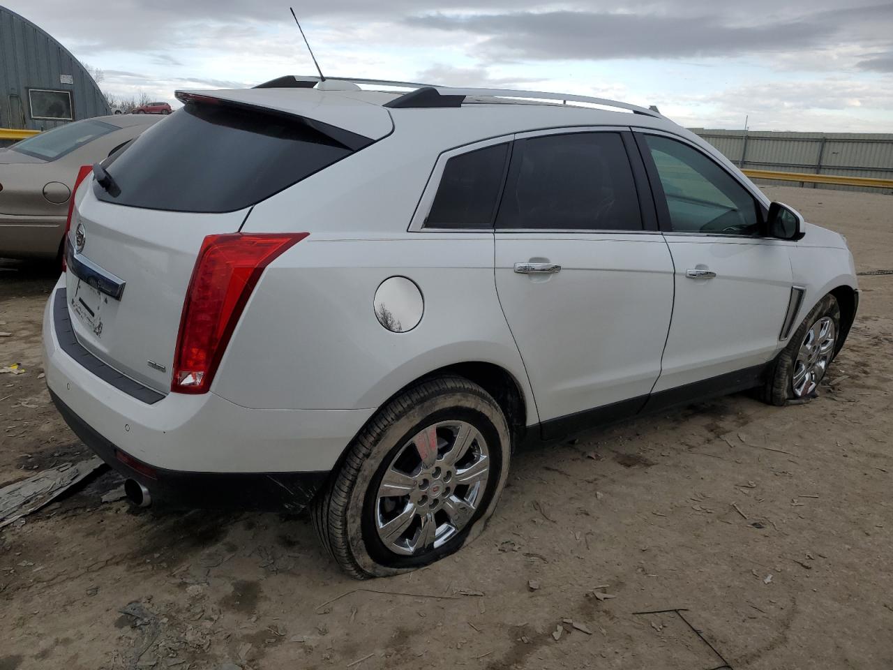 2015 Cadillac SRX - Image 3