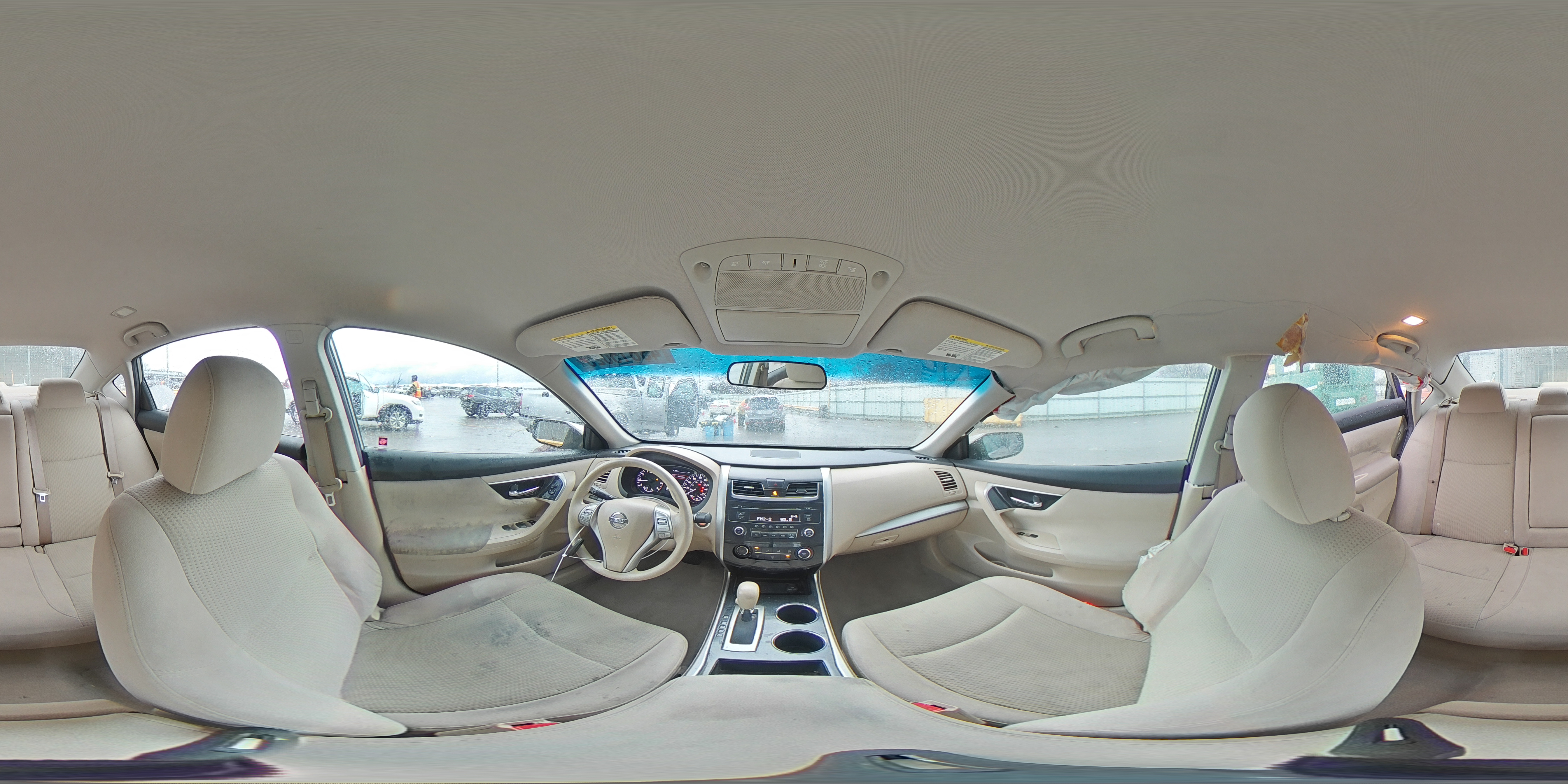 2014 Nissan Altima - Image 14