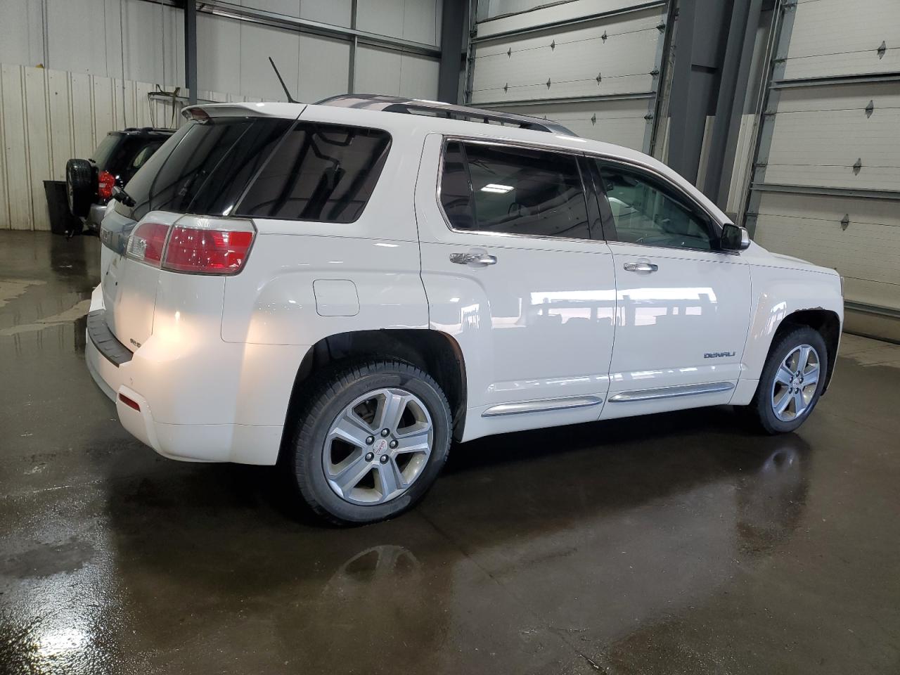2013 GMC Terrain - Image 3