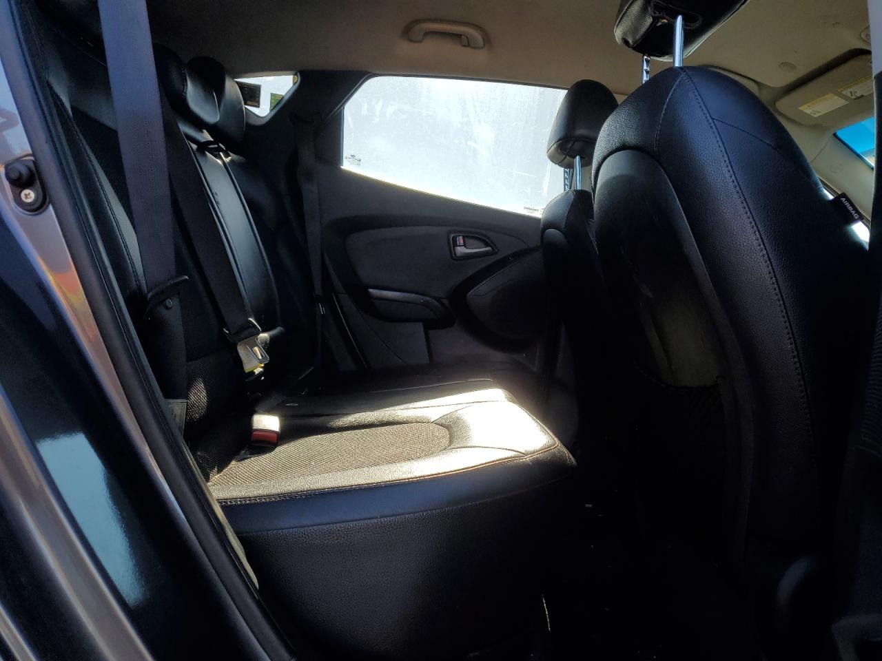 2014 Hyundai Tucson - Image 10