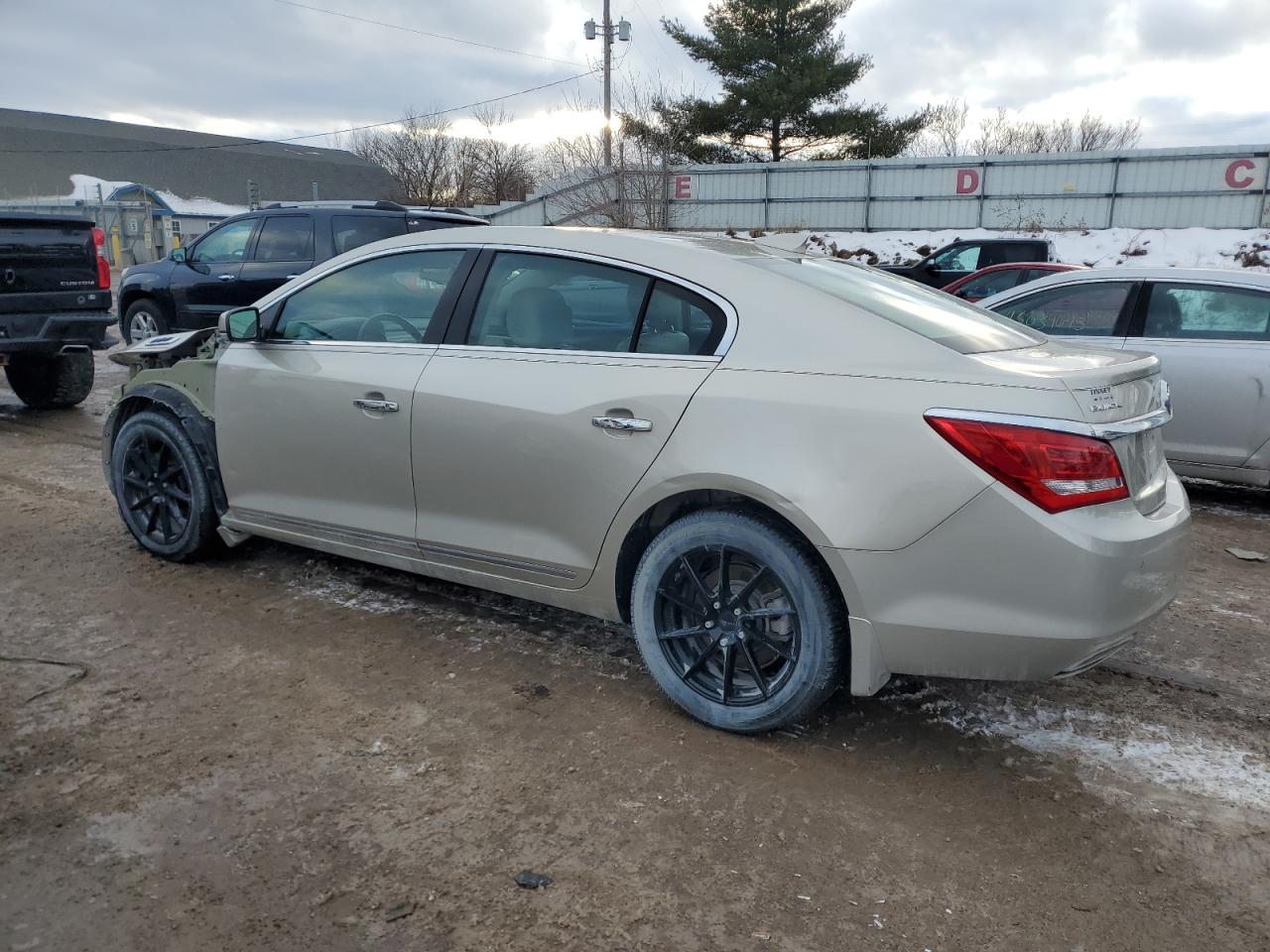 2016 Buick LaCrosse - Image 2