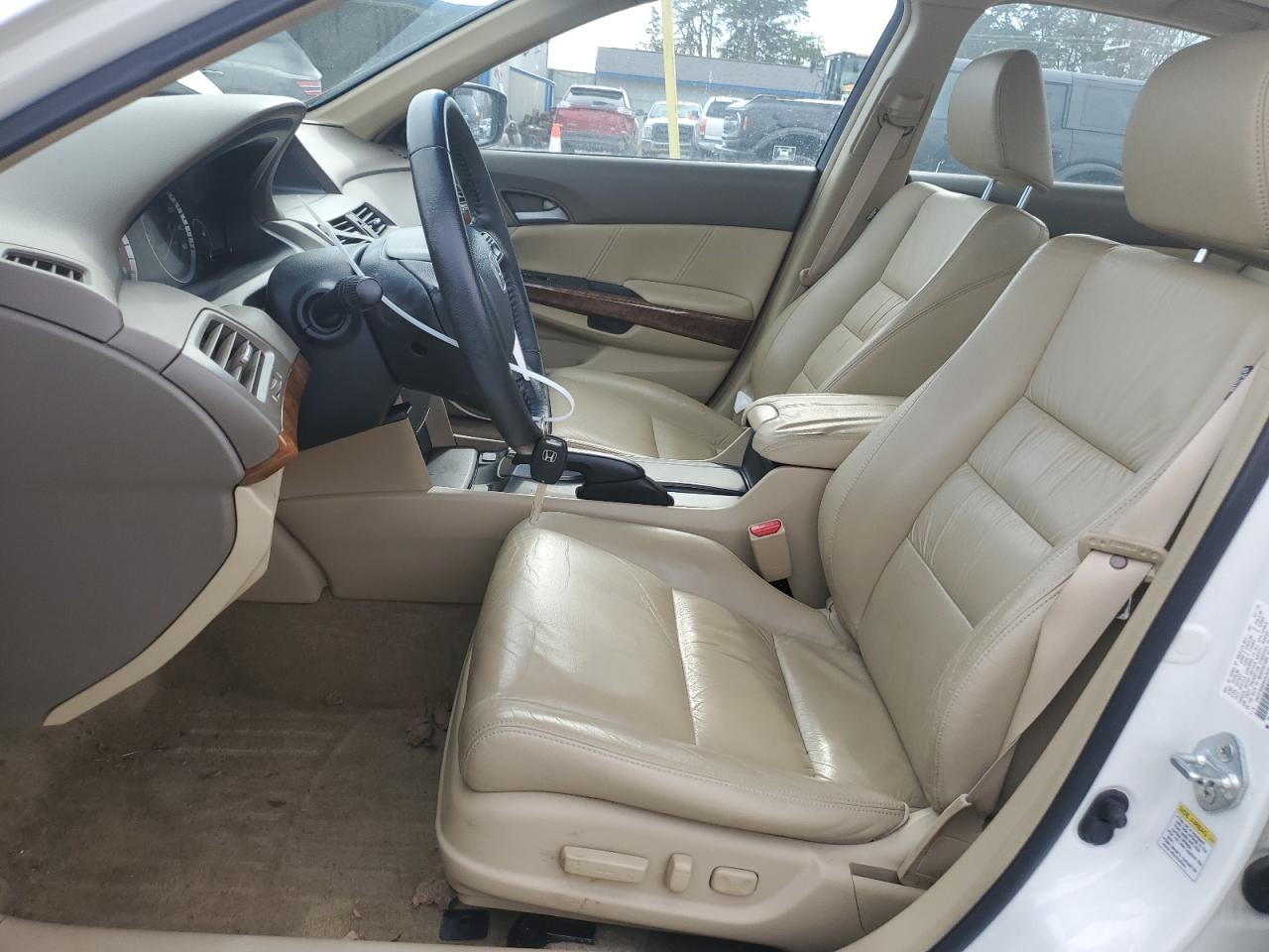 2009 Honda Accord - Image 7