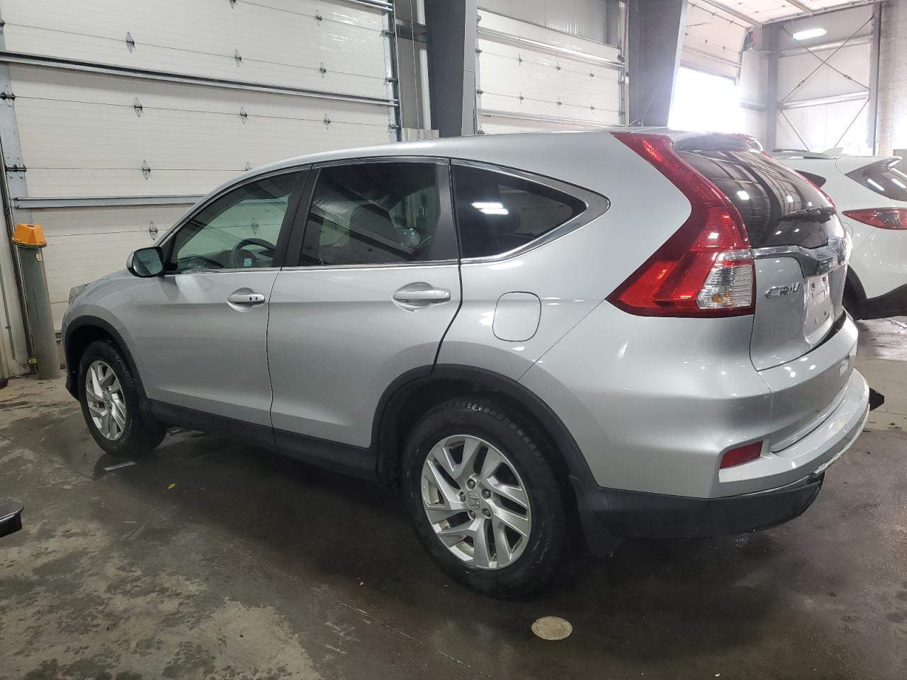 2016 Honda CR-V - Image 2