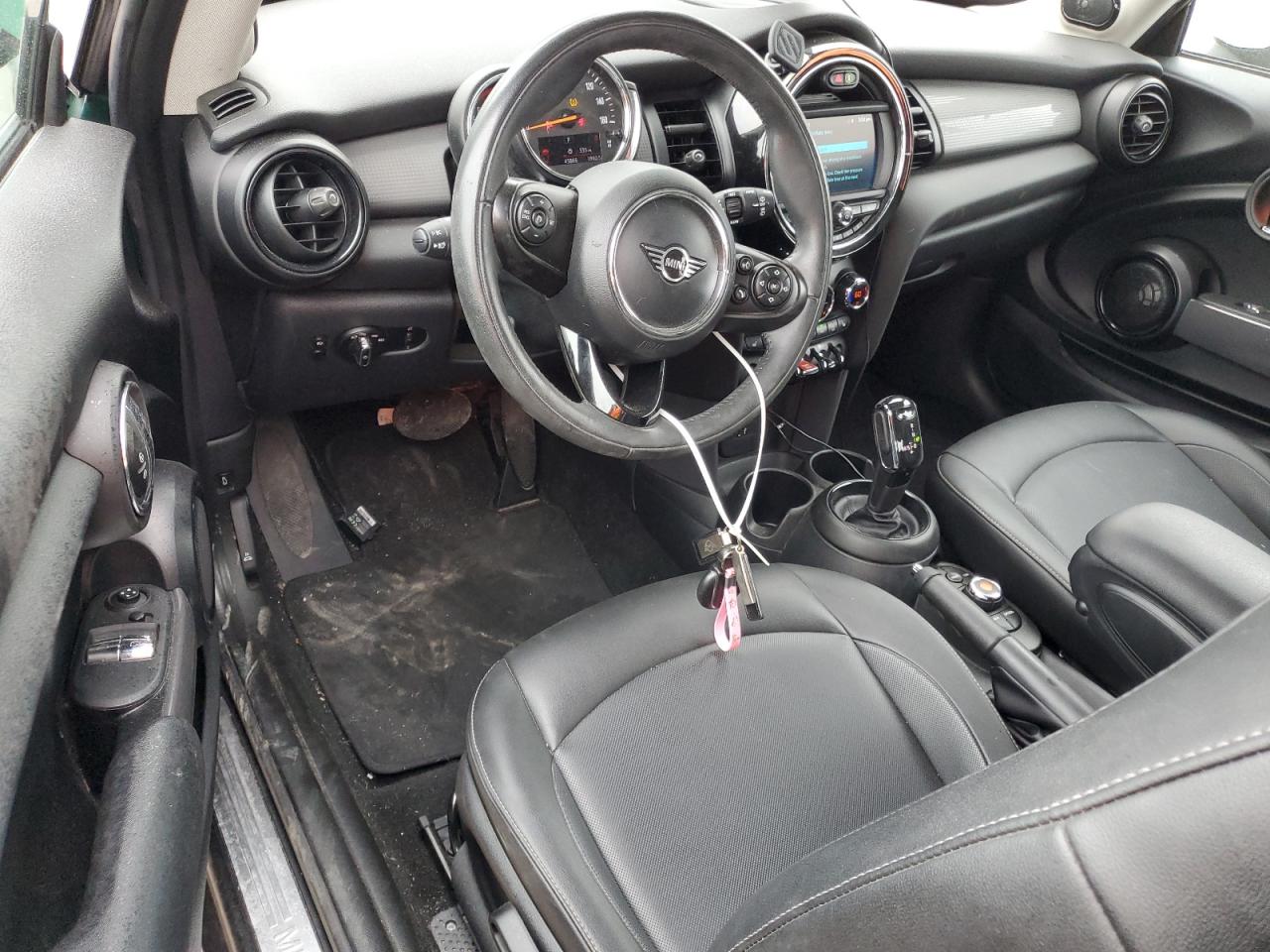 2020 MINI Cooper - Image 8