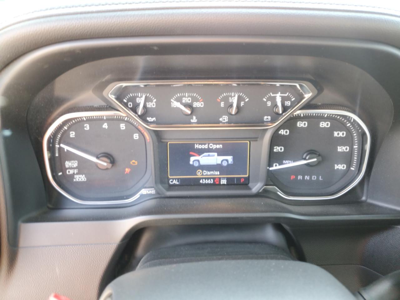 2021 GMC Sierra - Image 9