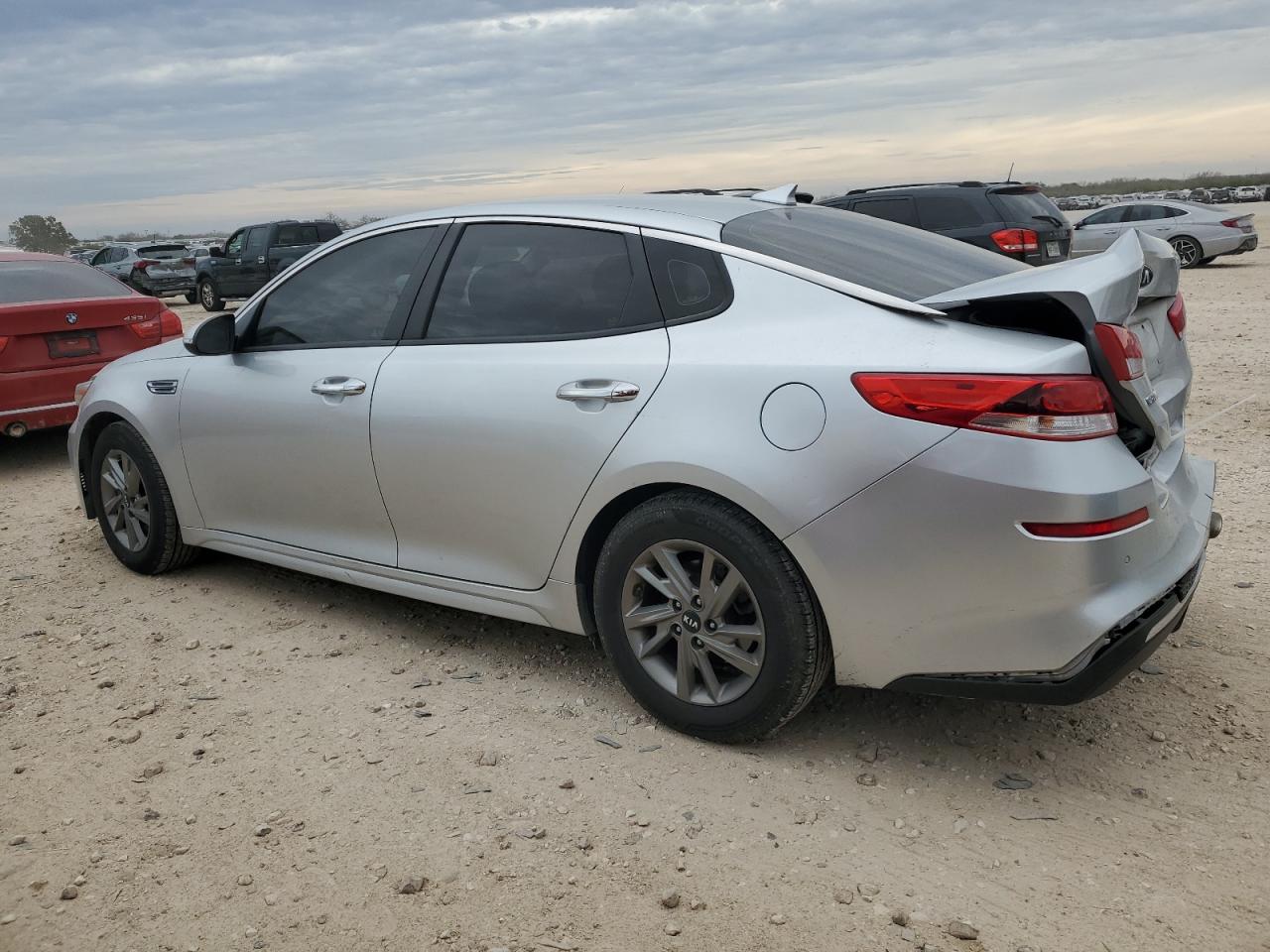 2019 Kia Optima - Image 2