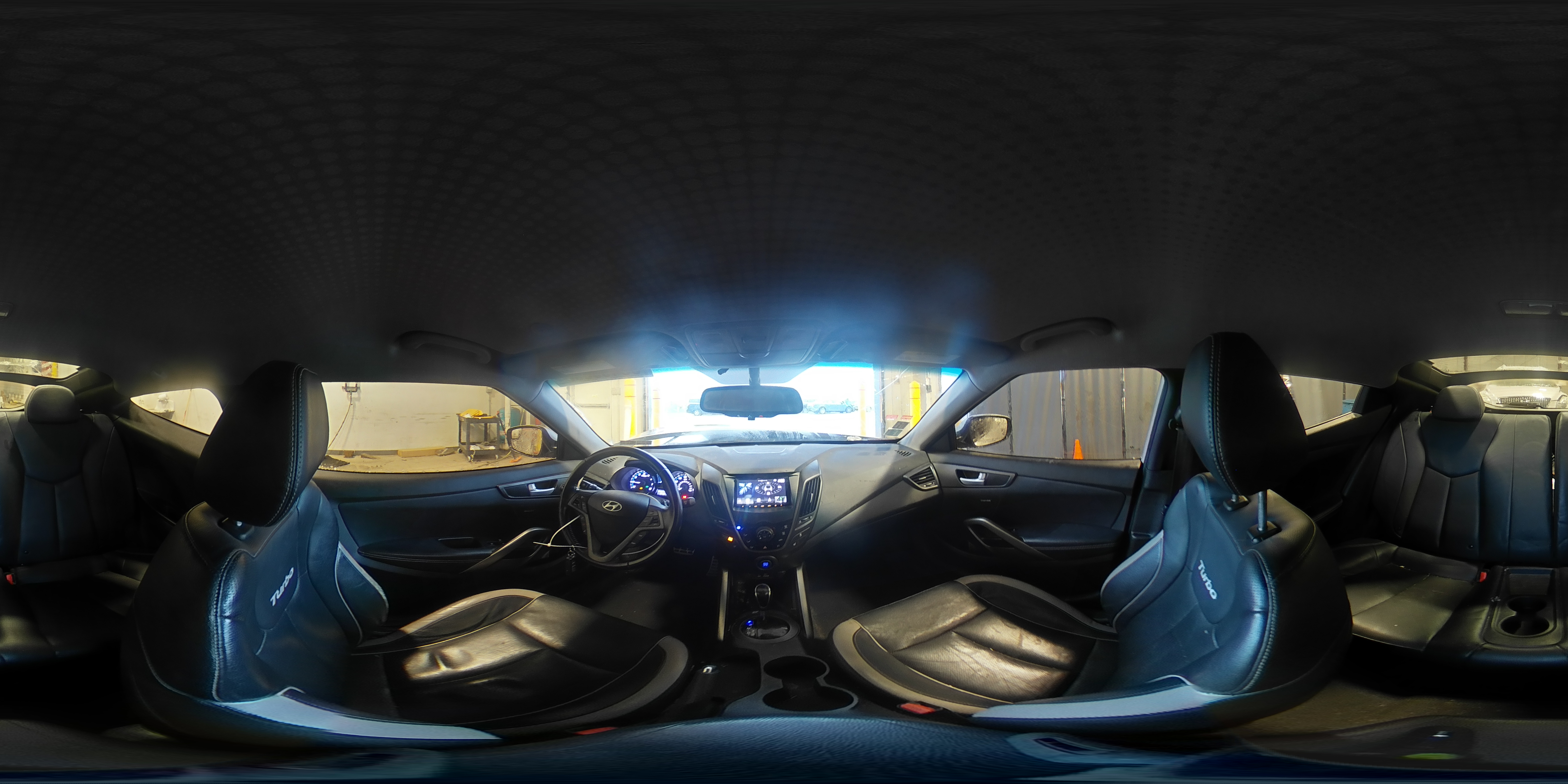 2015 Hyundai Veloster Turbo VIN: KMHTC6AE0FU228949 Lot: 71609415