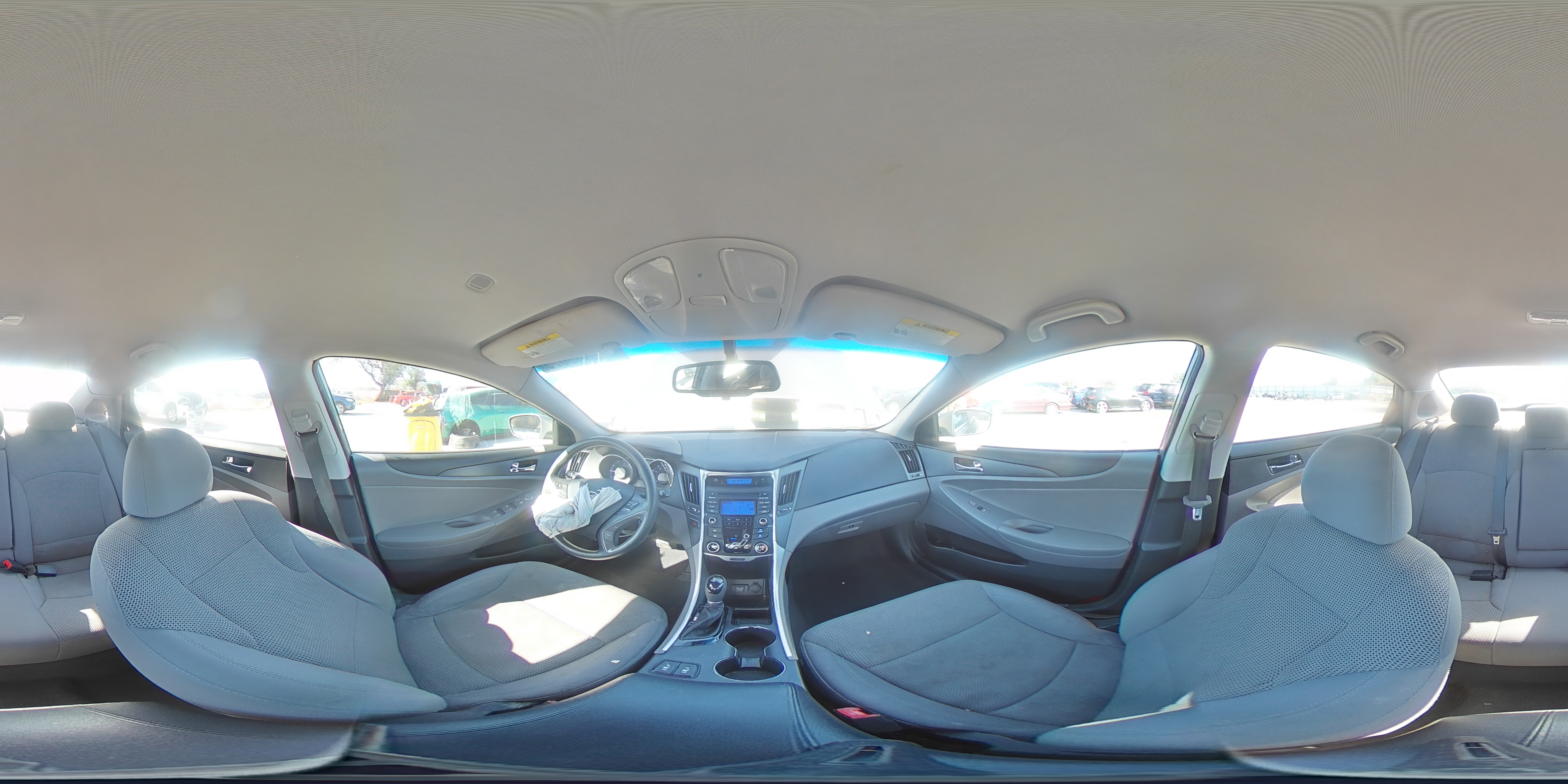 2013 Hyundai Sonata - Image 13