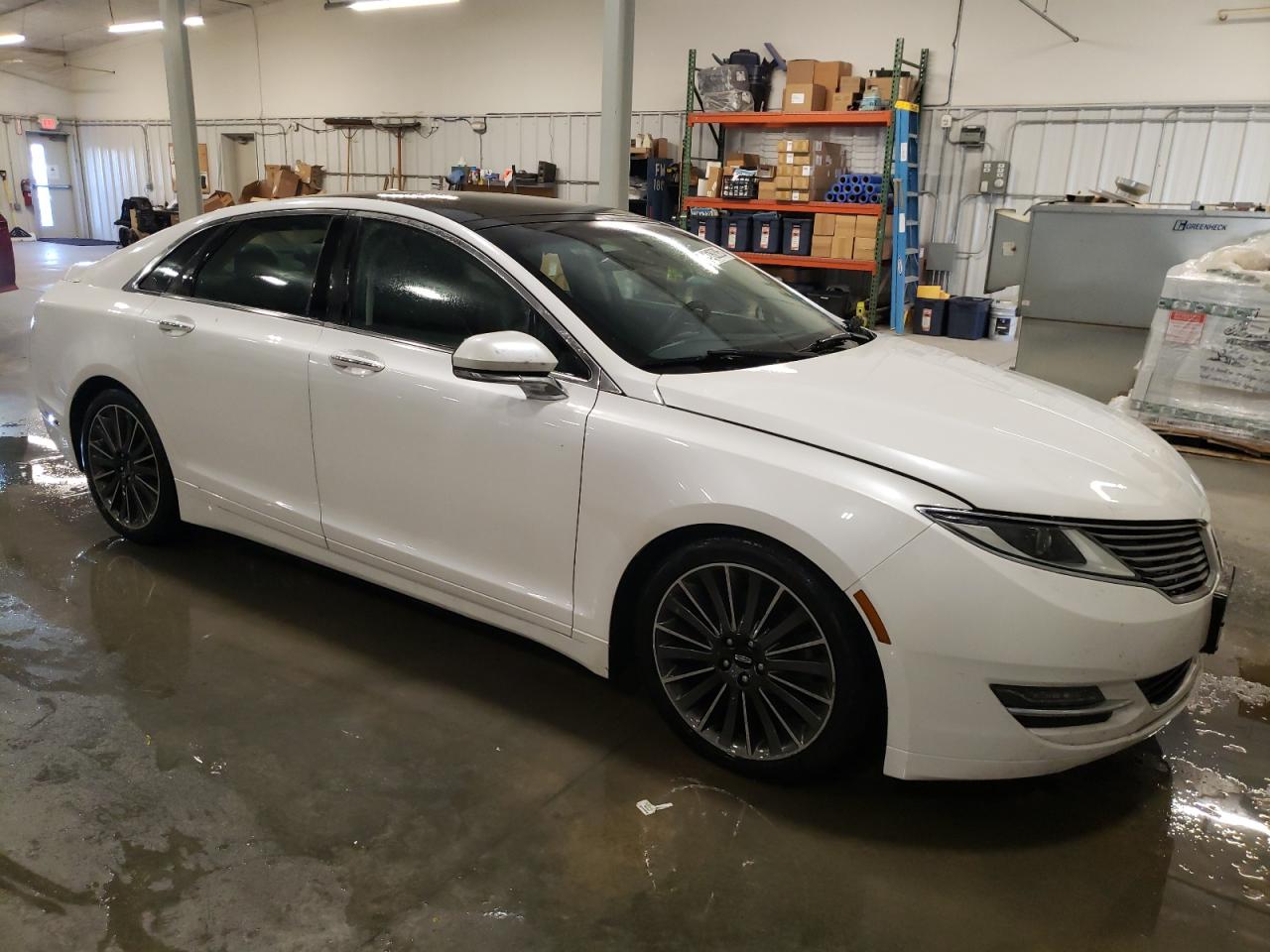 2016 Lincoln MKZ - Image 4
