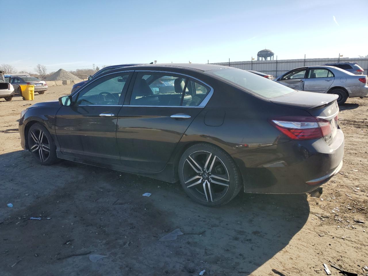 2016 Honda Accord - Image 2