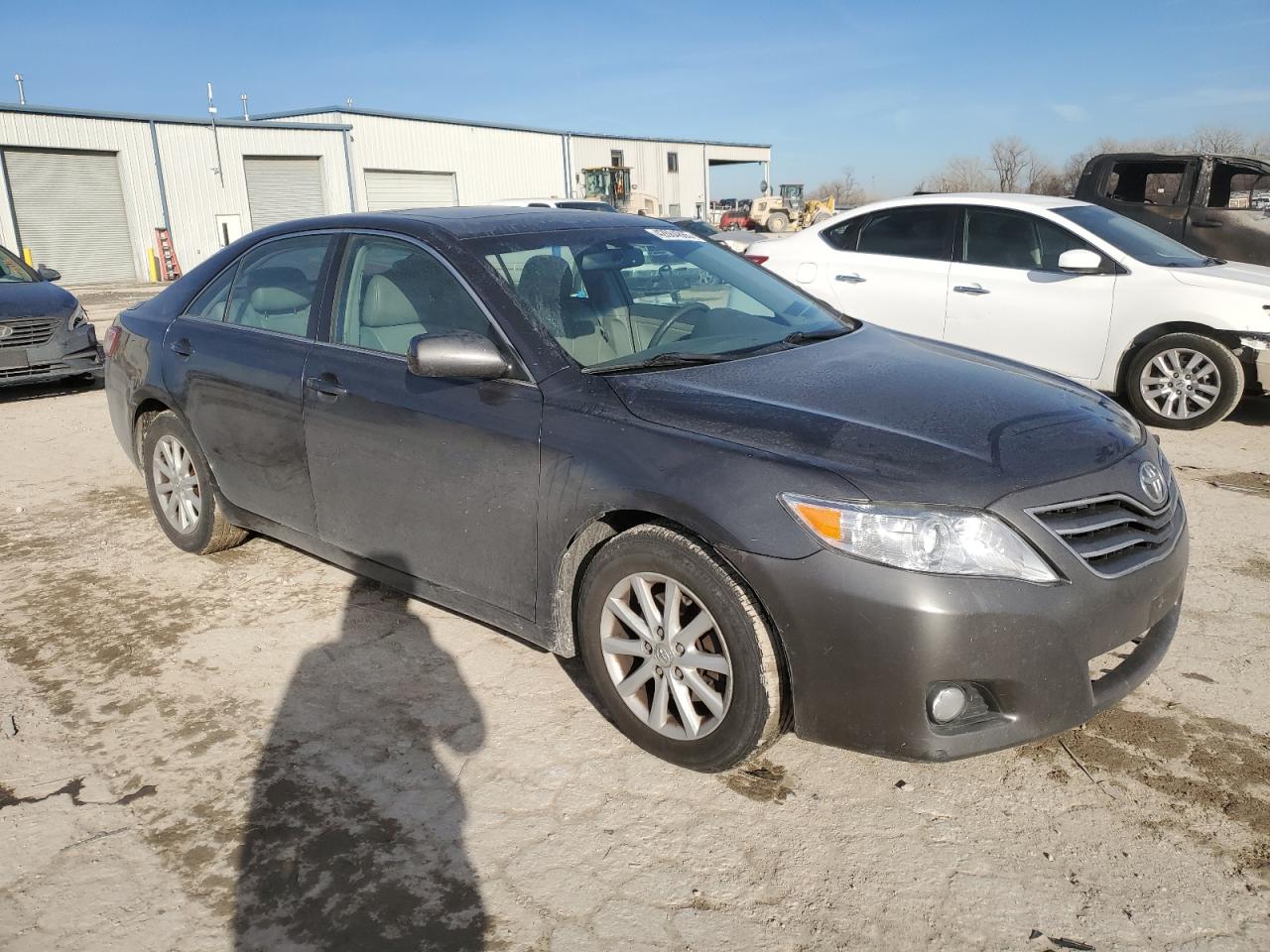 2010 Toyota Camry - Image 4