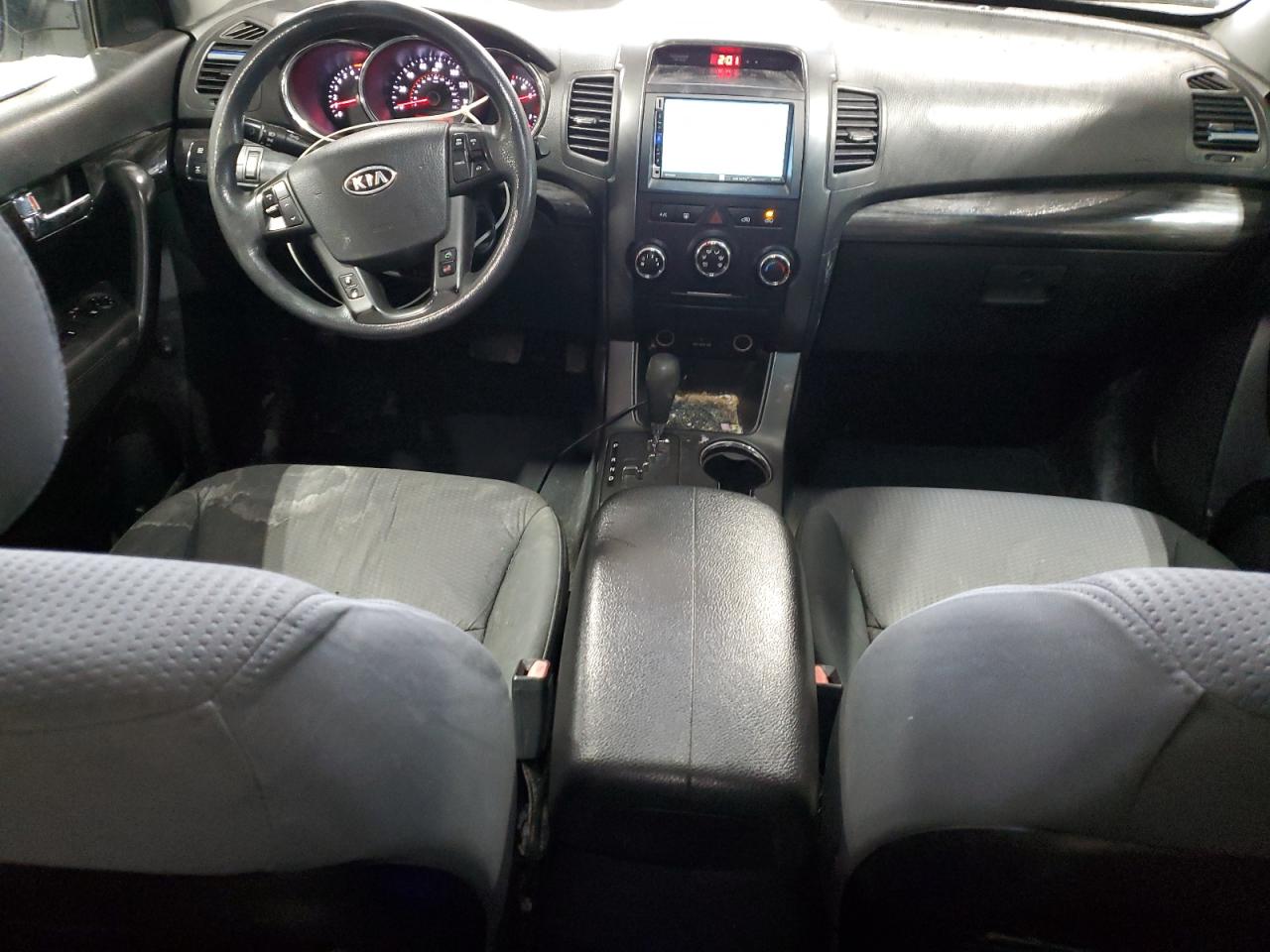 2012 Kia Sorento - Image 8