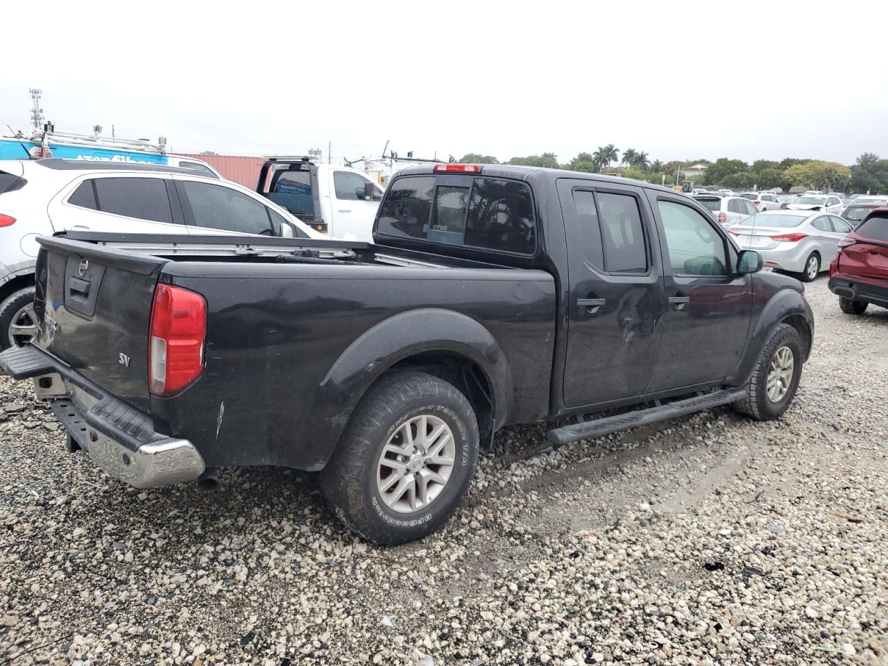 2014 Nissan Navara (Frontier) - Image 3