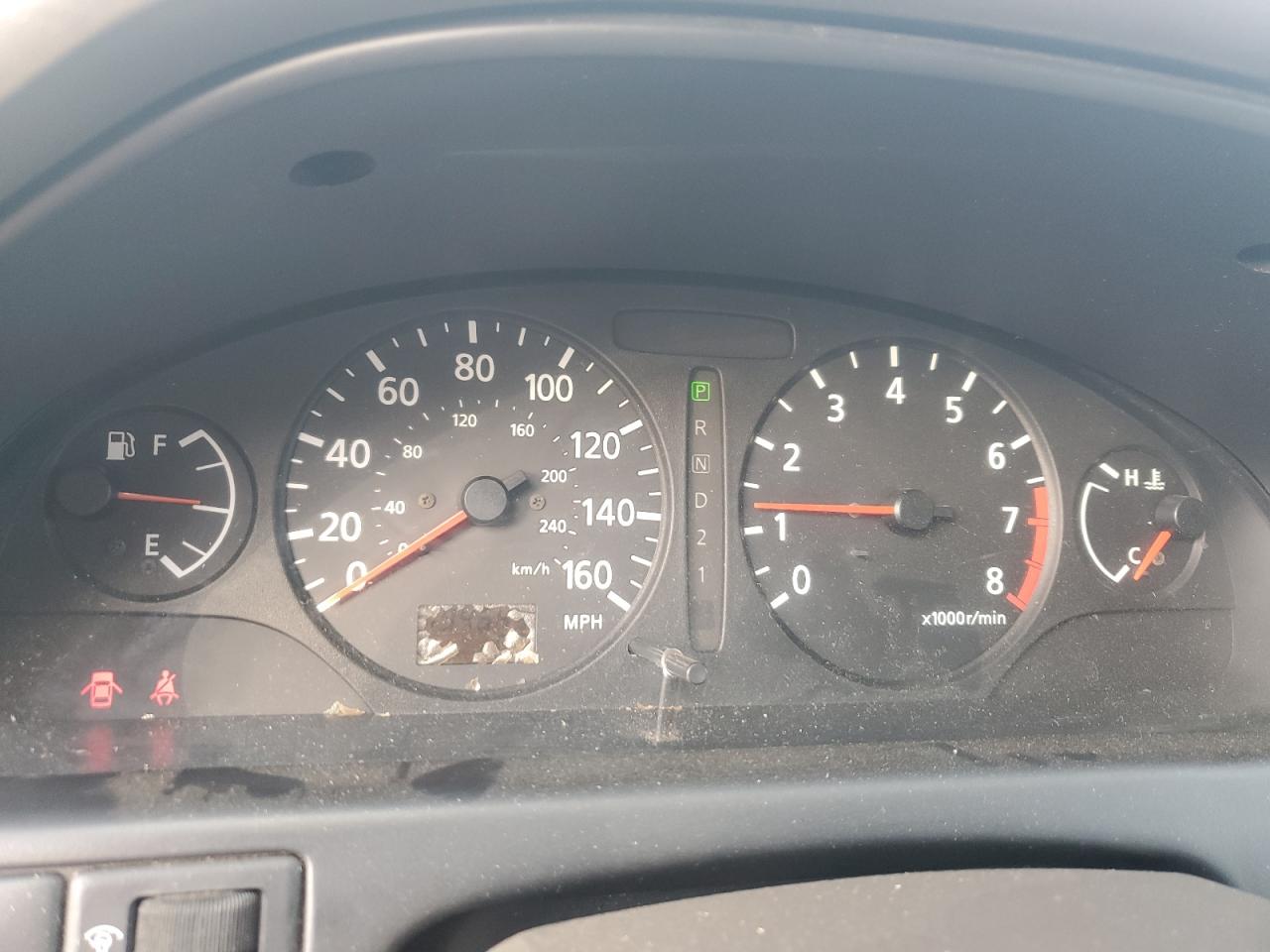 2000 Nissan Maxima - Image 9