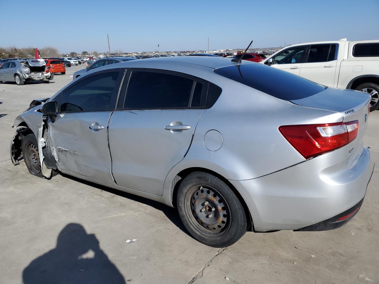 2016 Kia Rio - Image 2