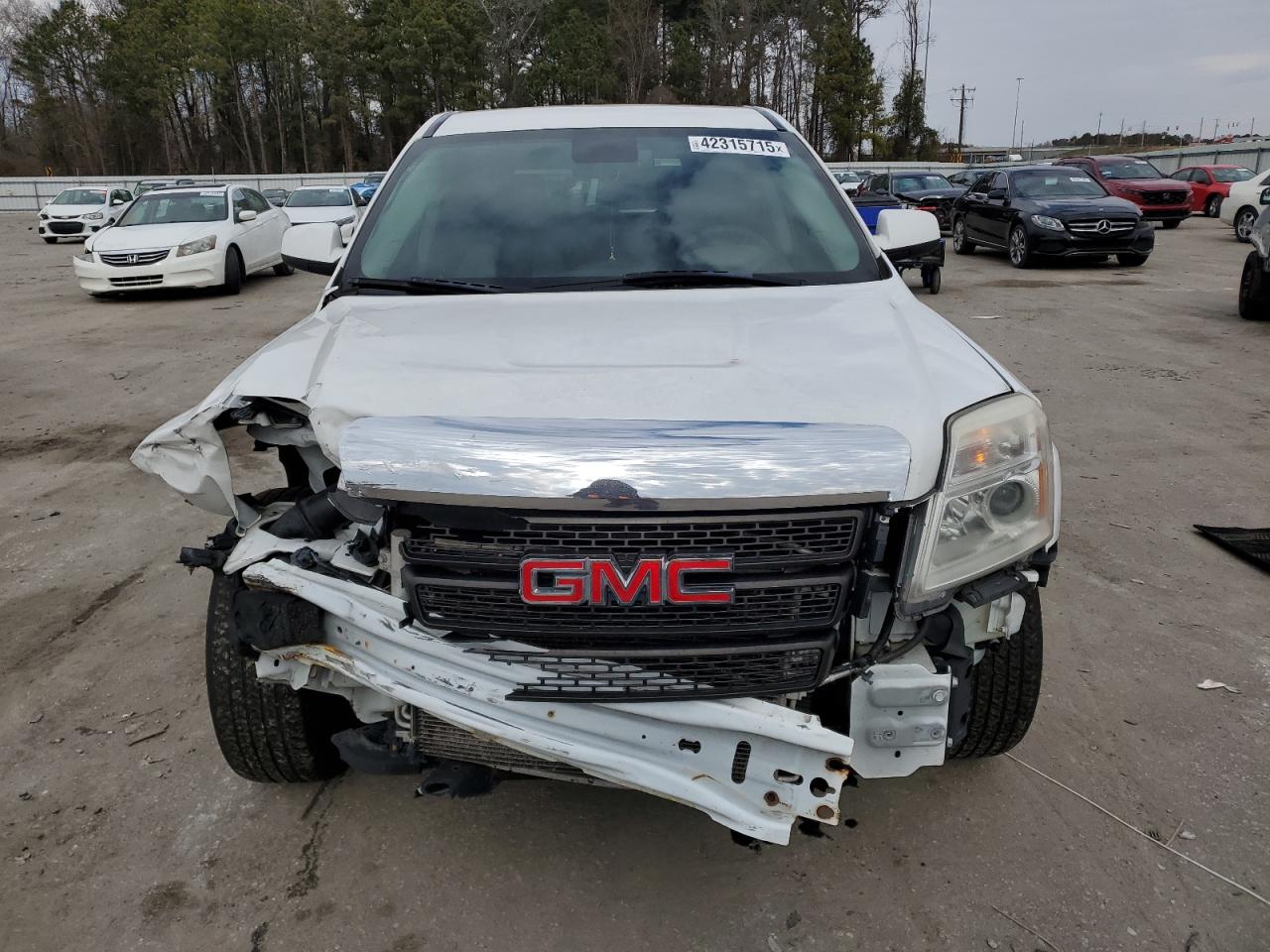 2015 GMC Terrain - Image 5