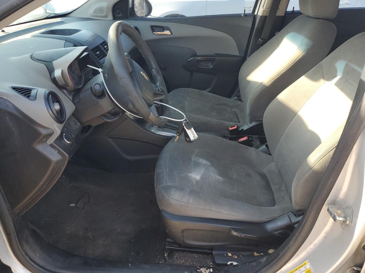 2014 Chevrolet Sonic - Image 7