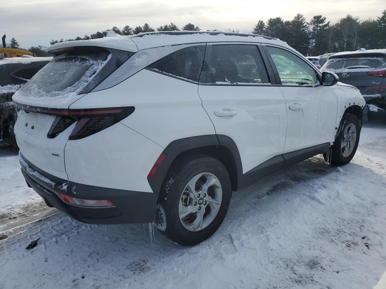 2023 Hyundai Tucson - Image 3