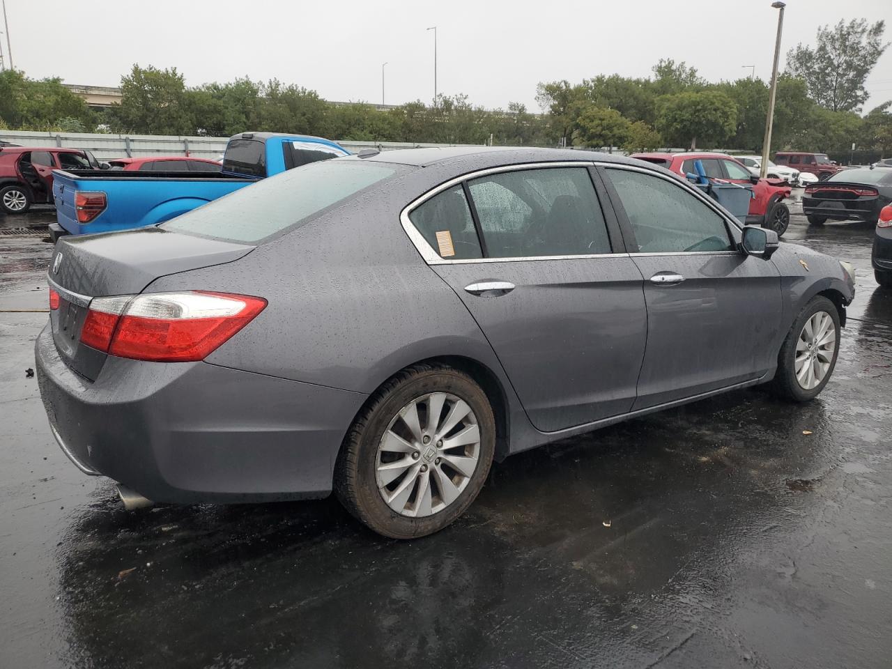 2013 Honda Accord - Image 3