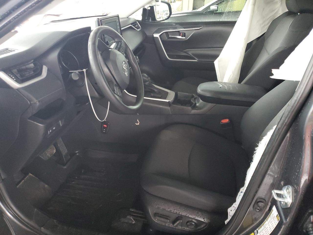 2021 Toyota RAV 4 - Image 7