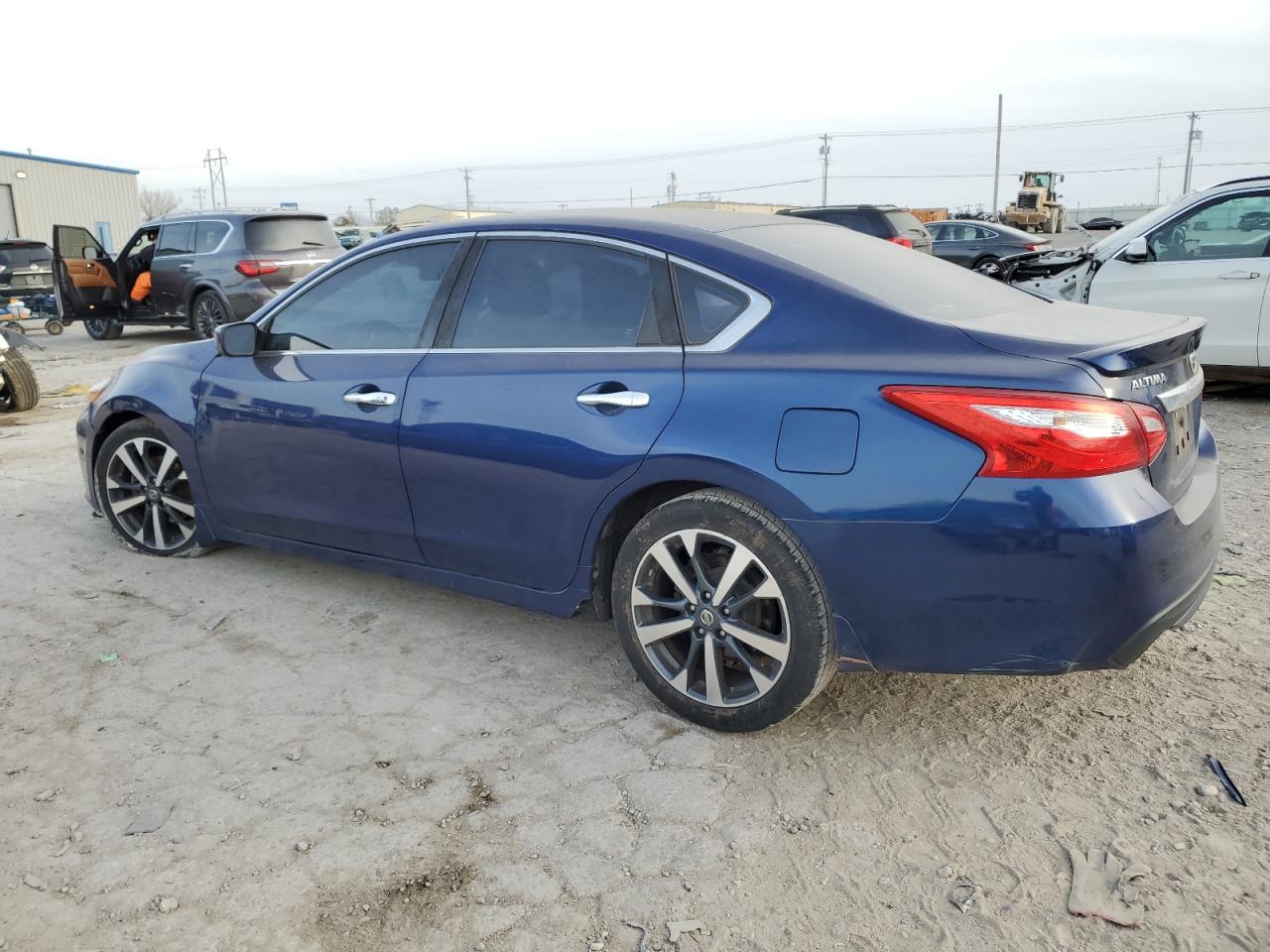 1N4AL3AP7GC207895 NISSAN ALTIMA 2016
