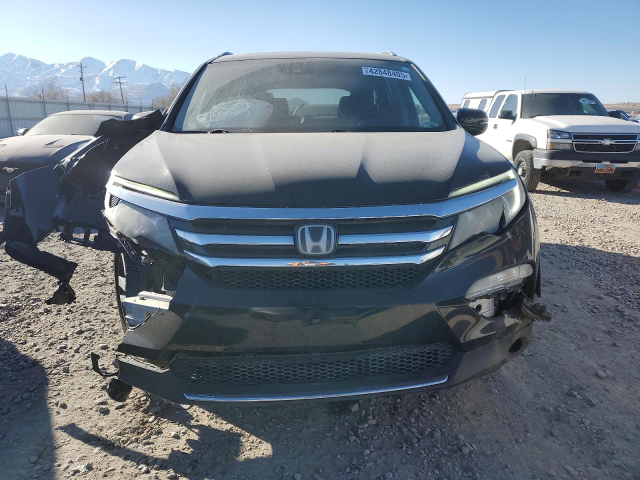 2017 Honda Pilot - Image 5