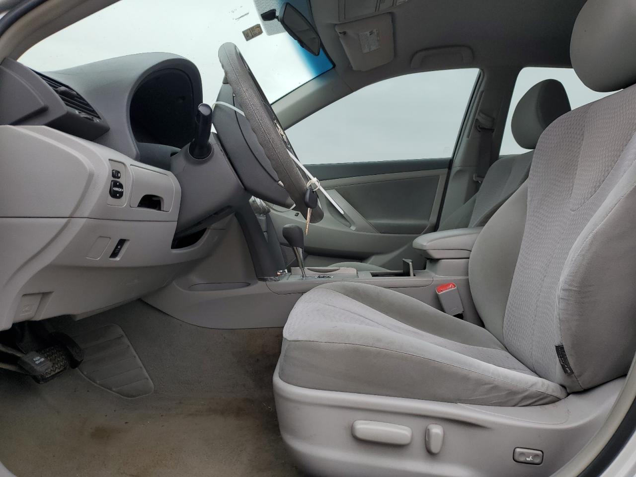 2011 Toyota Camry - Image 7