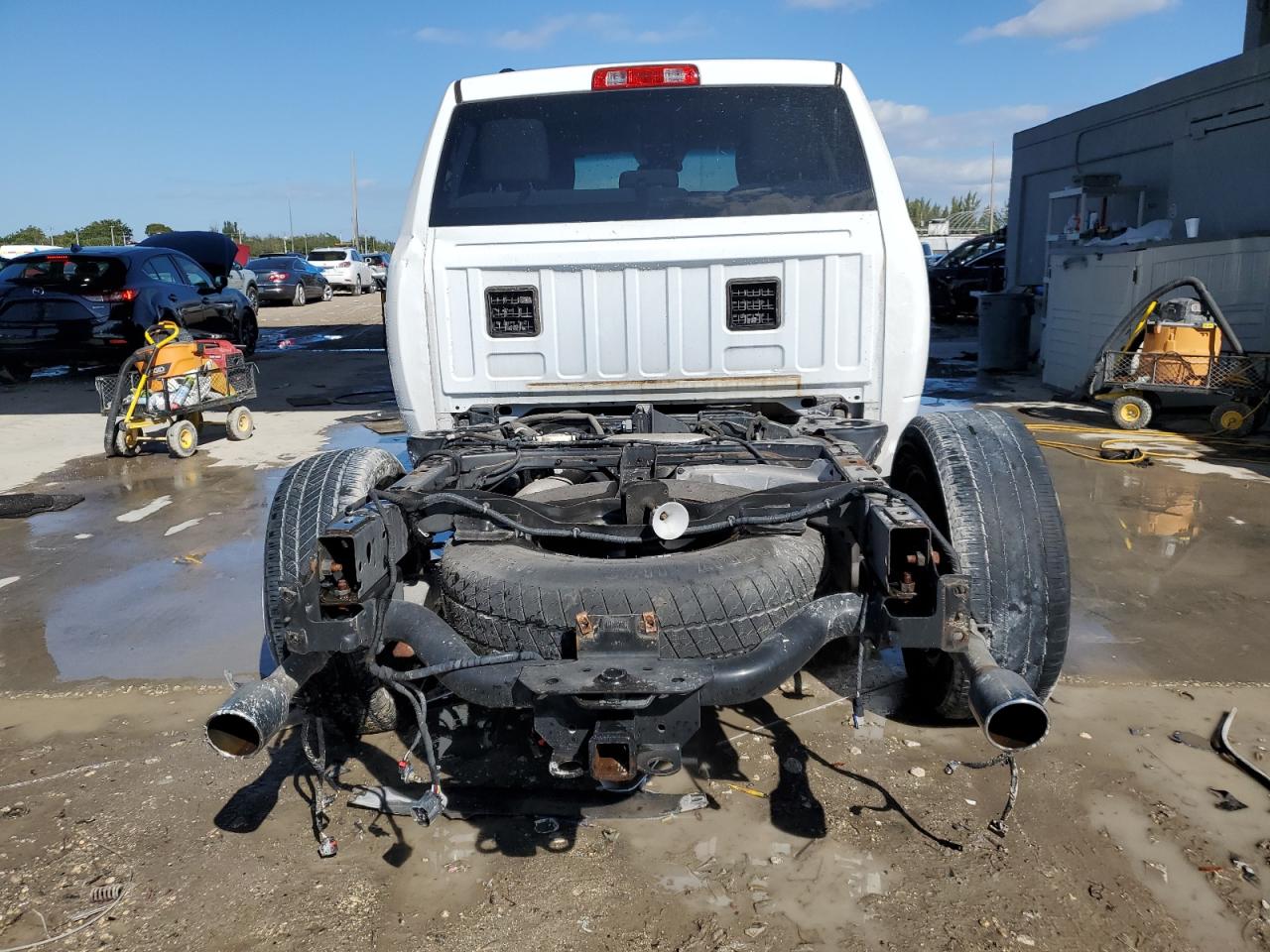 2017 RAM 1500 - Image 6