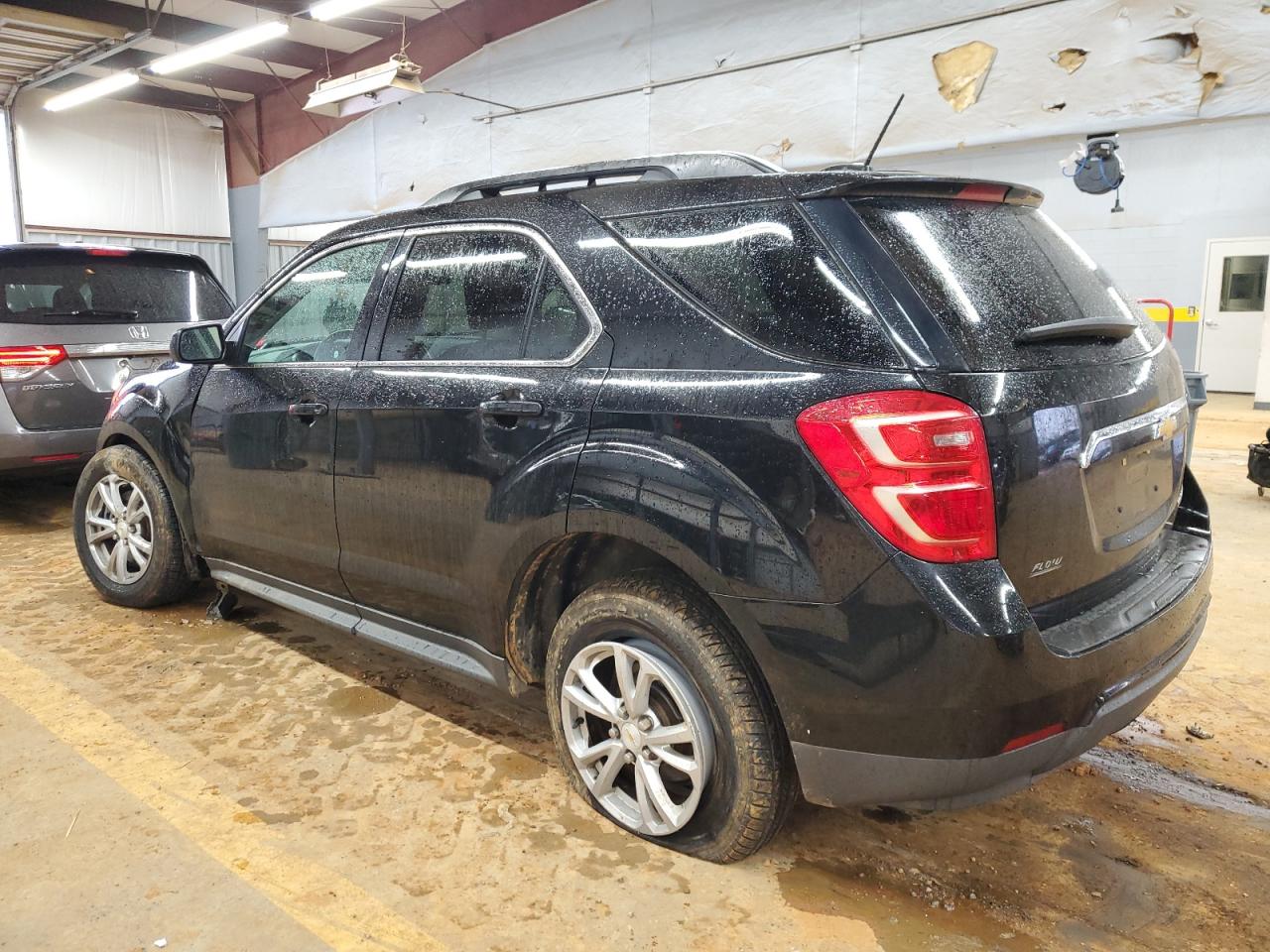 2016 Chevrolet Equinox - Image 2