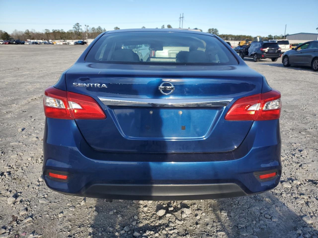 2019 Nissan Sentra - Image 6