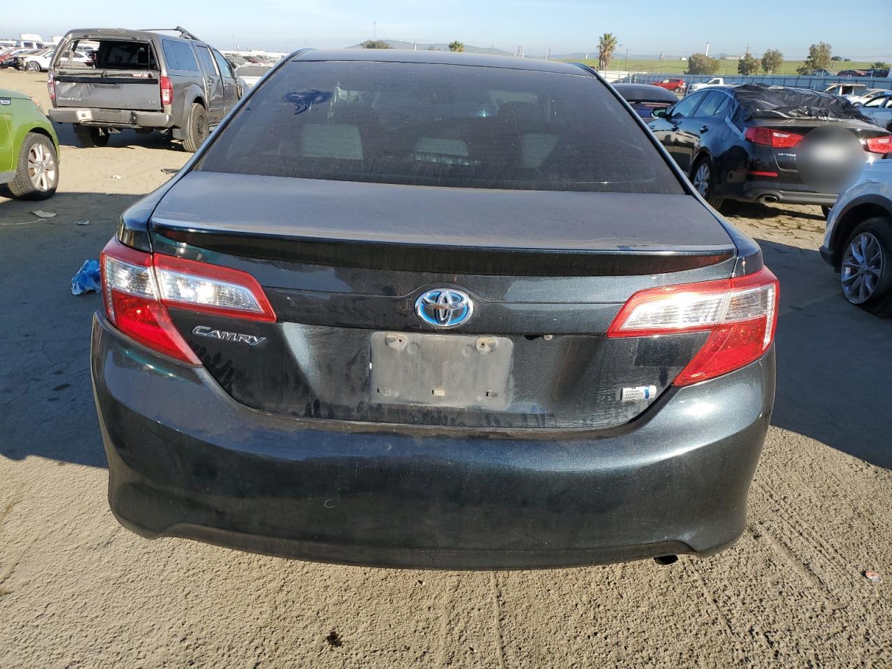 2013 Toyota Camry - Image 6