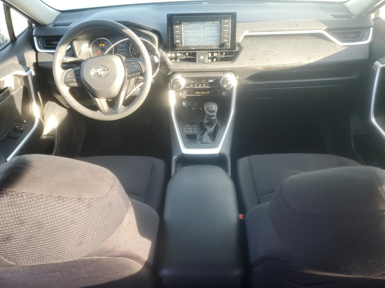 2019 Toyota RAV 4 - Image 8