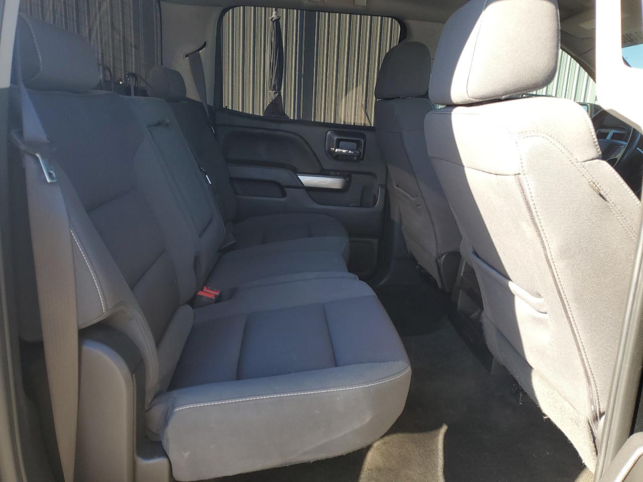 2018 Chevrolet Silverado - Image 10