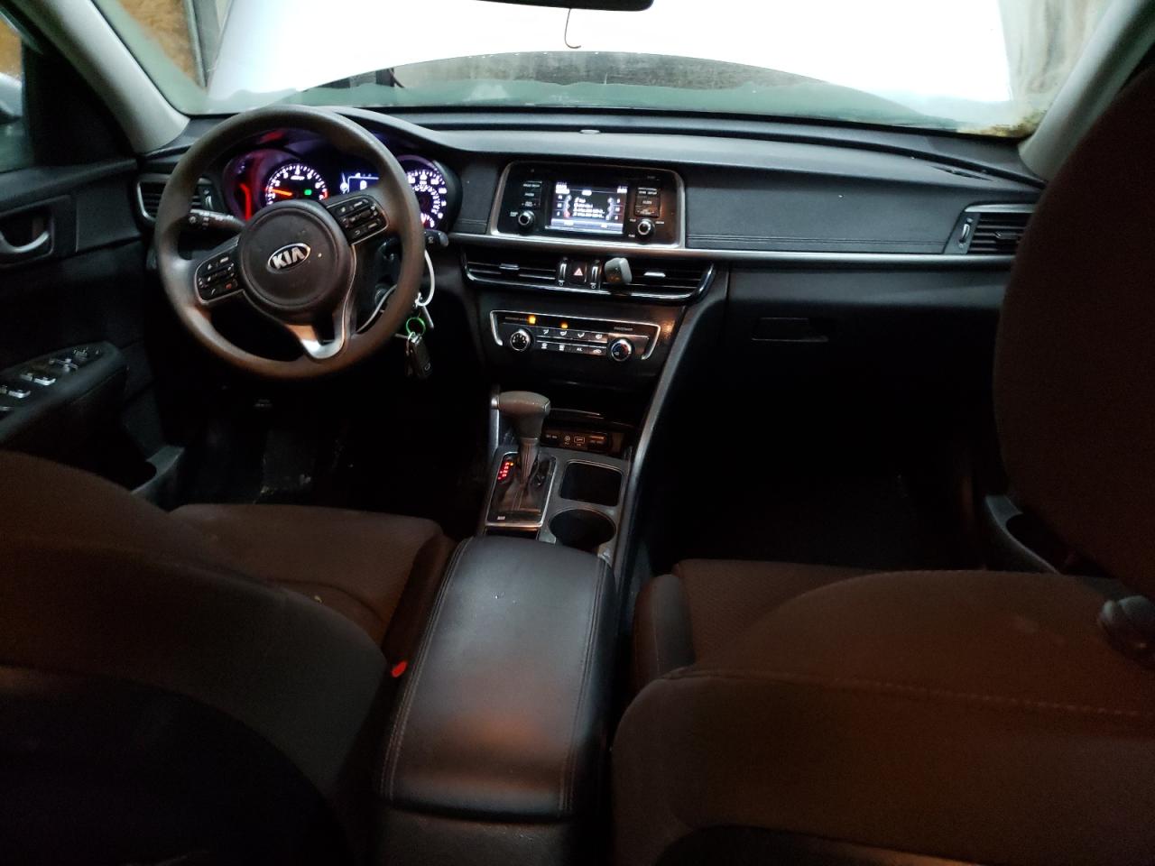 2017 Kia Optima - Image 8