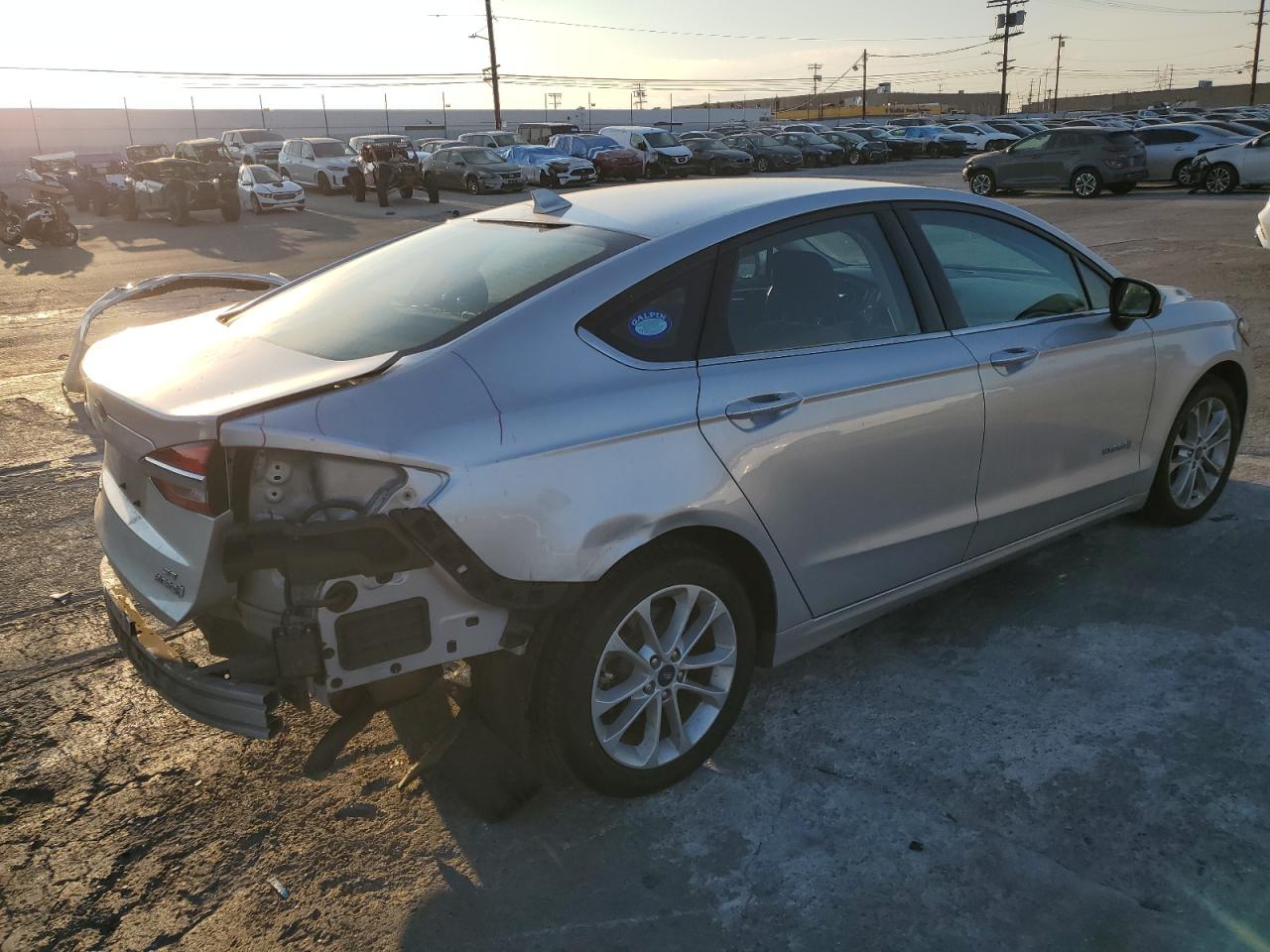 3FA6P0LUXKR134561 FORD FUSION 2019