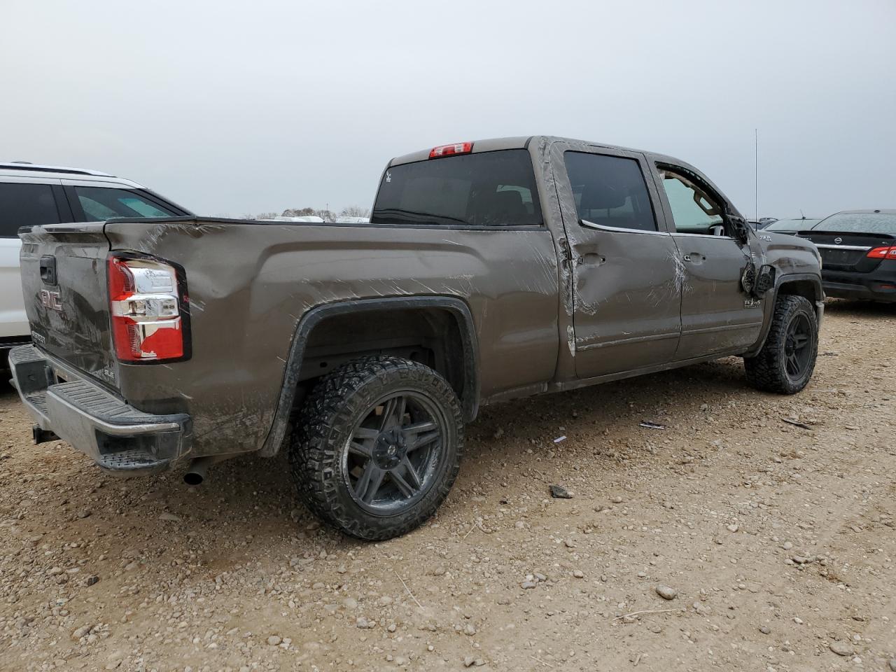 2015 GMC Sierra - Image 3