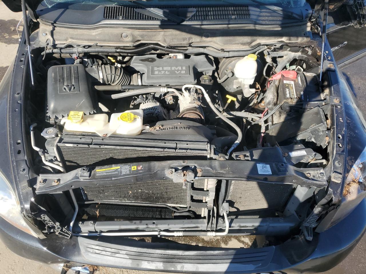 2006 Dodge RAM - Image 11