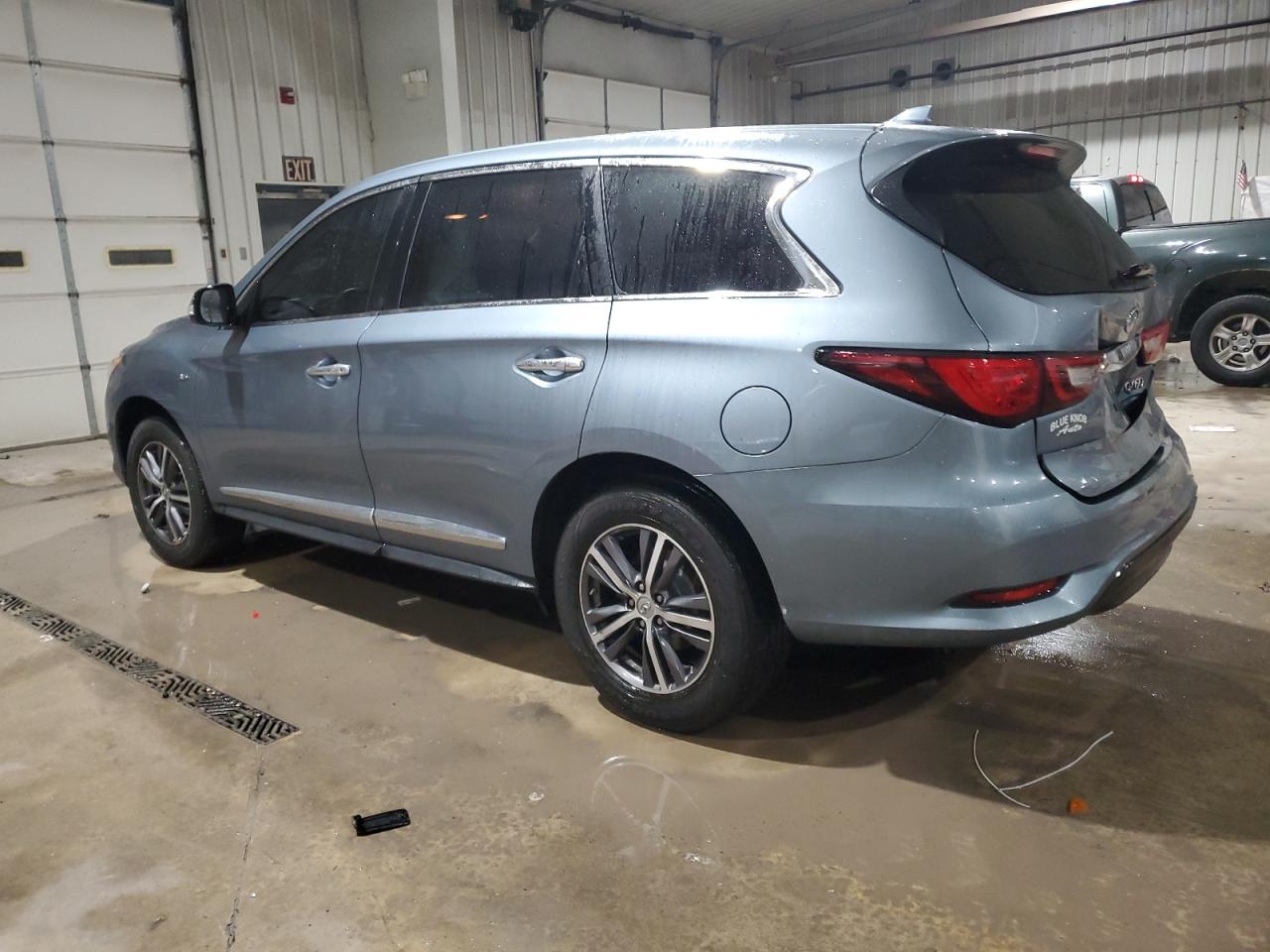 2018 Infiniti QX60 - Image 2