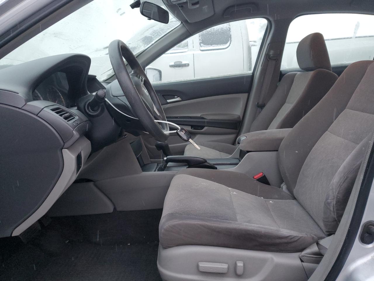 2009 Honda Accord - Image 7