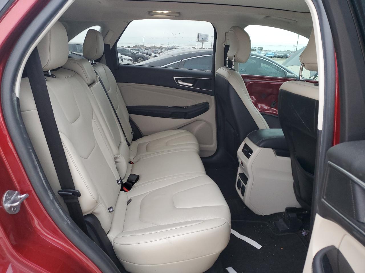 2015 Ford Edge - Image 11