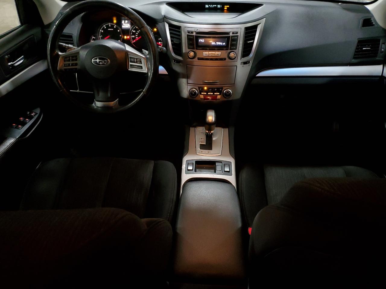 2013 Subaru Outback - Image 8