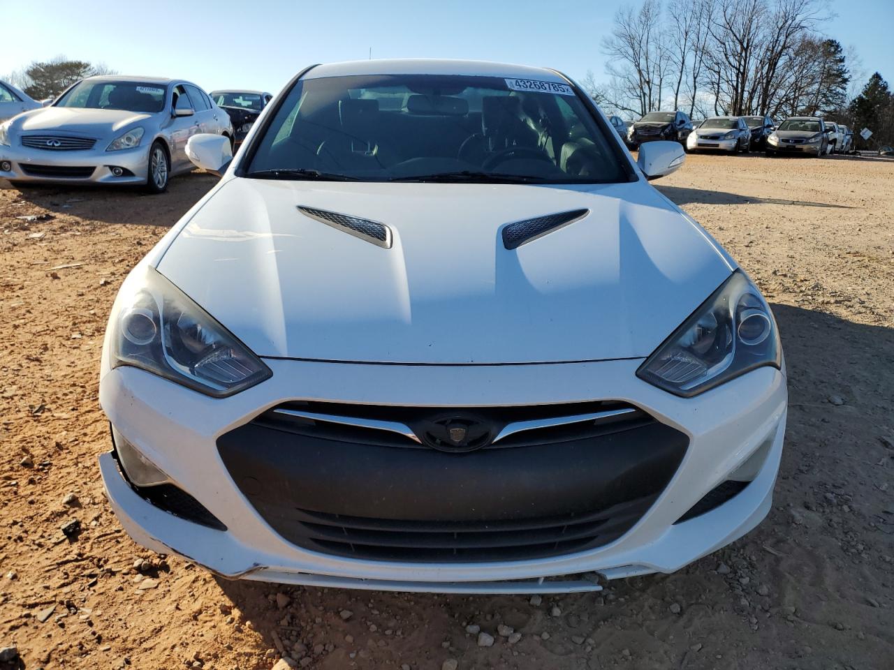 2015 Hyundai Genesis - Image 5